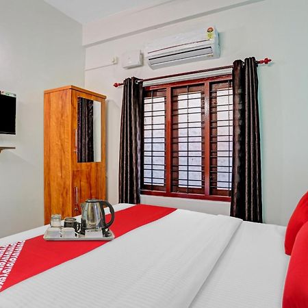 Super Hotel O Bevis Kazhakuttam Экстерьер фото